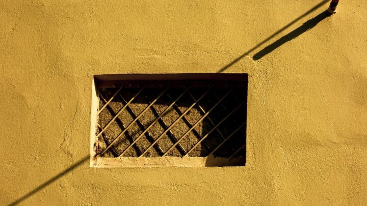 Imagem editorial para o artigo de numerologia do nome Rosângela